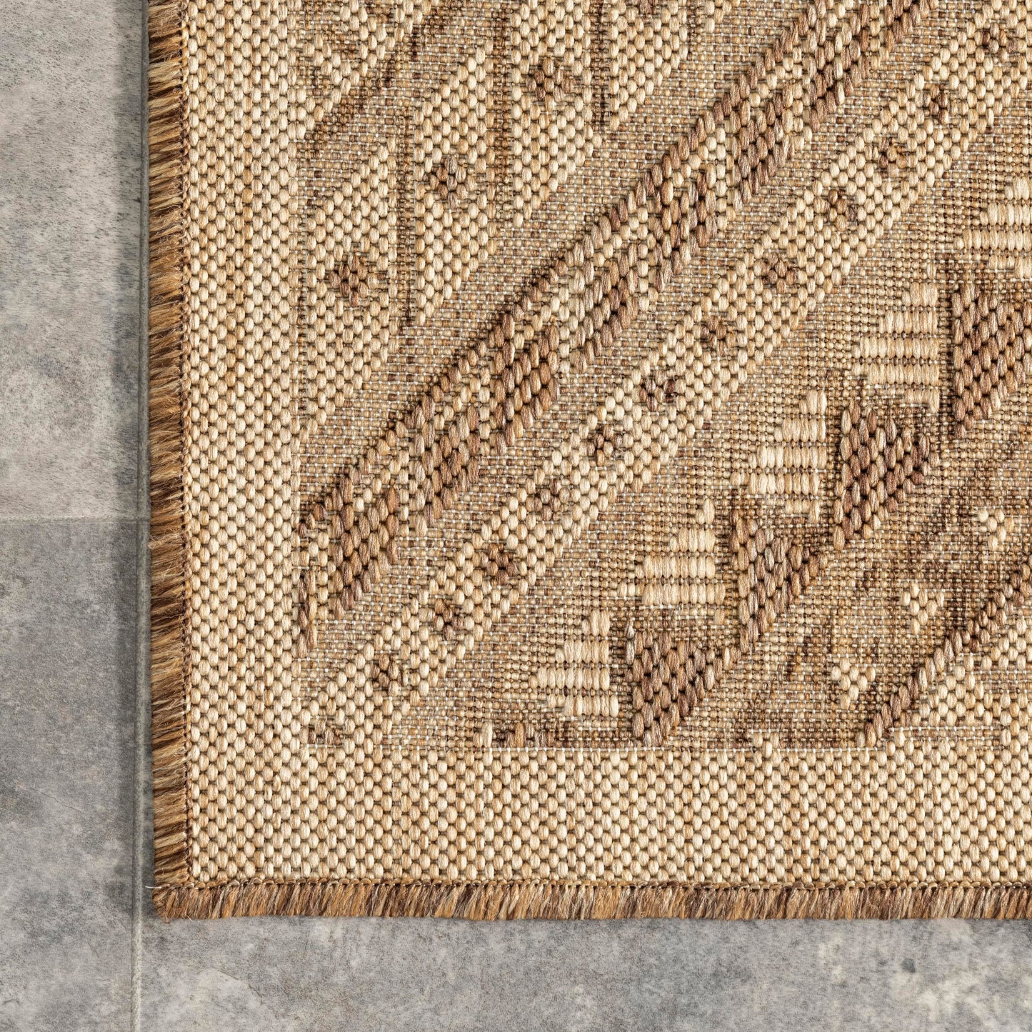 Nuloom Outdoor Performance Collection Landry Brown/Ivory, 4' x 6', Soft and Cozy, High Traffic, Stain Resistant, Easy Clean, Durable Area Rug for Indoor/Outdoor Patio, Deck, Porch, Garden, Courtyard