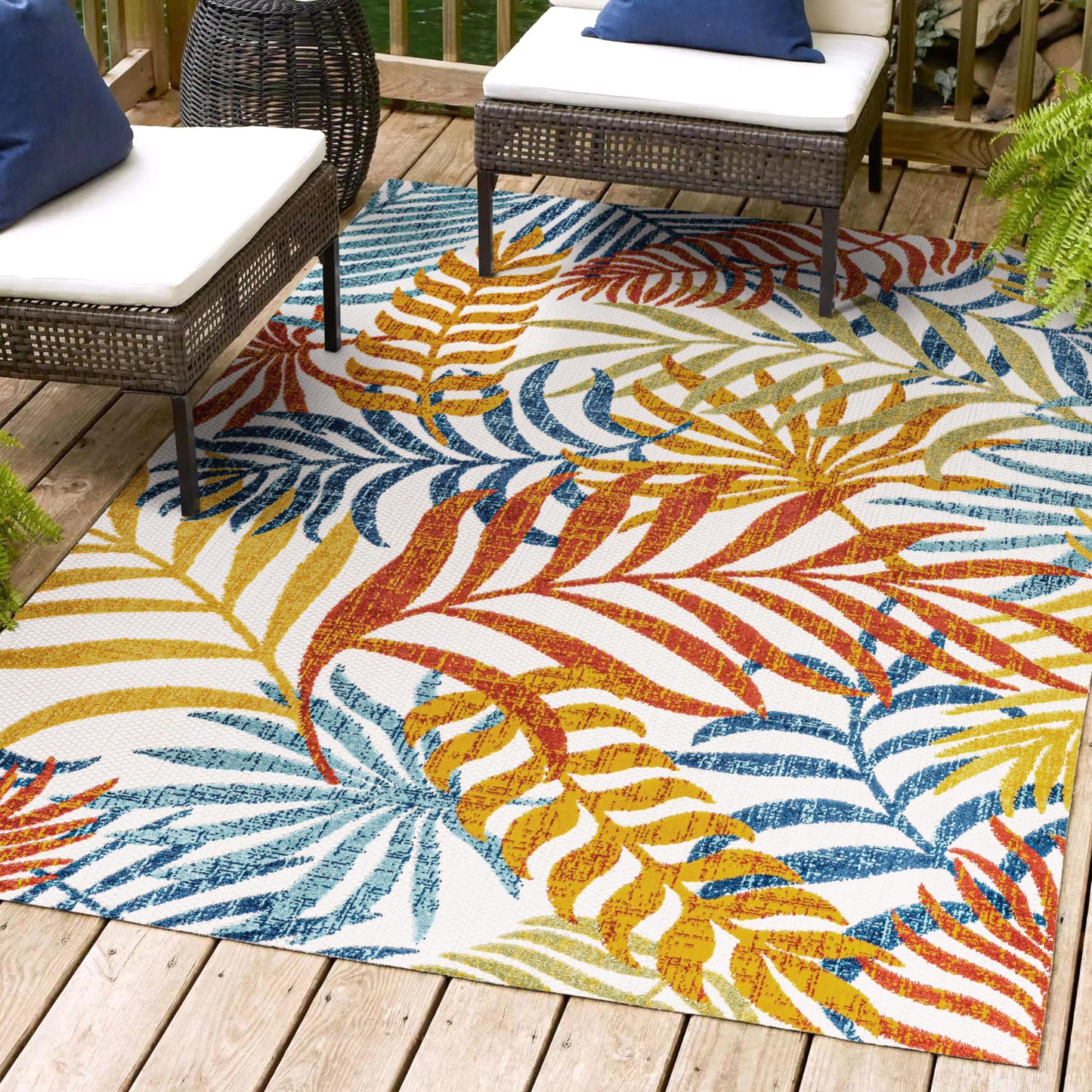 JONATHAN Y Tropics Palm Leaves Indoor Outdoor Area Rug 4X6 Cream/Orange, Boho for Backyard, Patio, Porch, Easy-Cleaning, High Traffic, Pet-Friendly, Non-Shedding (AMC100B-4)